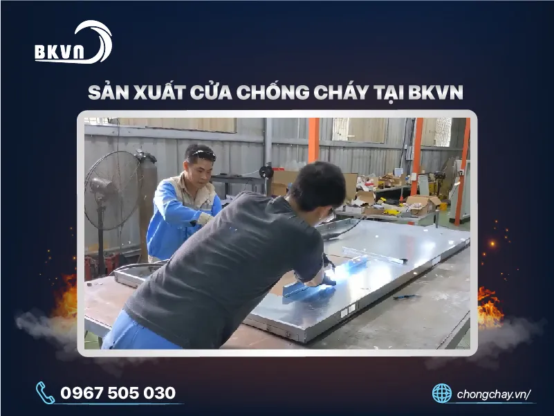 Sản xuất cửa chống cháy tại BKVN